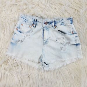 Bullhead High Waisted Short Distressed Denim Short